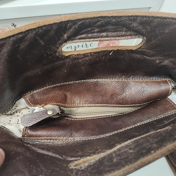 GUC Myra Bag Blue Stream Hand Tooled Fringe Crossbody Hand Carry Bag, Gorgeous - Picture 13 of 16